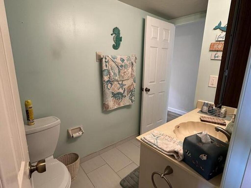 8520 Us-1, Micco, FL 32976