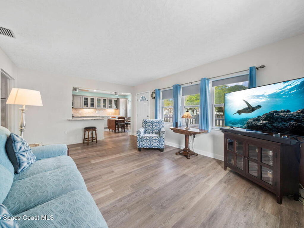 517 E Strawbridge Avenue, Melbourne, FL 32901