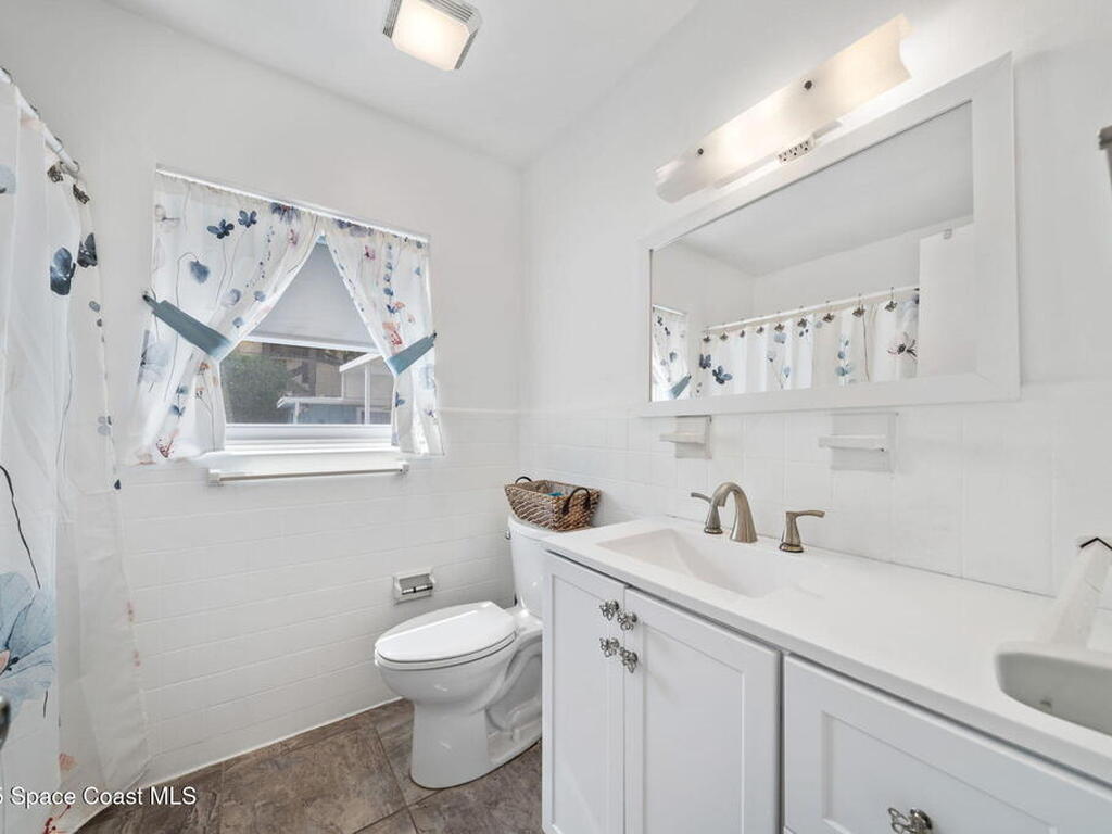 517 E Strawbridge Avenue, Melbourne, FL 32901