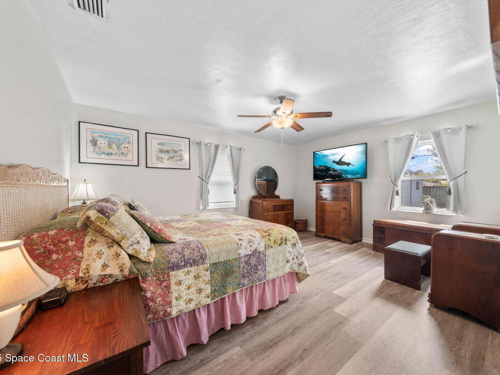 517 E Strawbridge Avenue, Melbourne, FL 32901