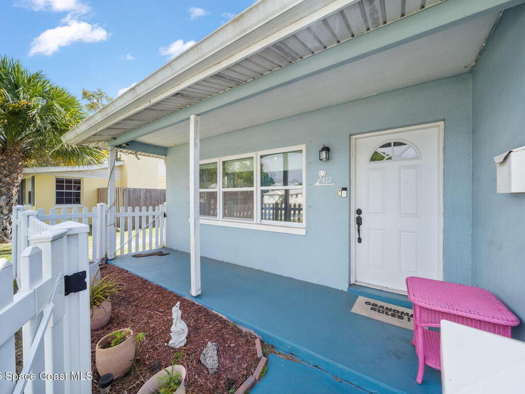 517 E Strawbridge Avenue, Melbourne, FL 32901