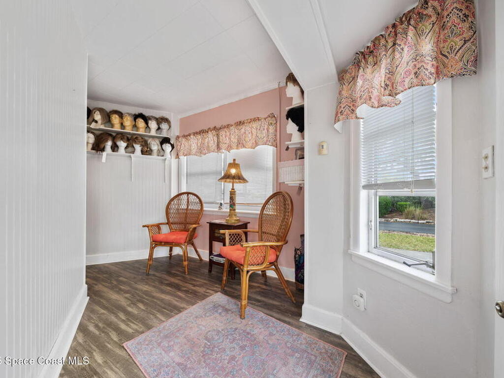 517 E Strawbridge Avenue, Melbourne, FL 32901