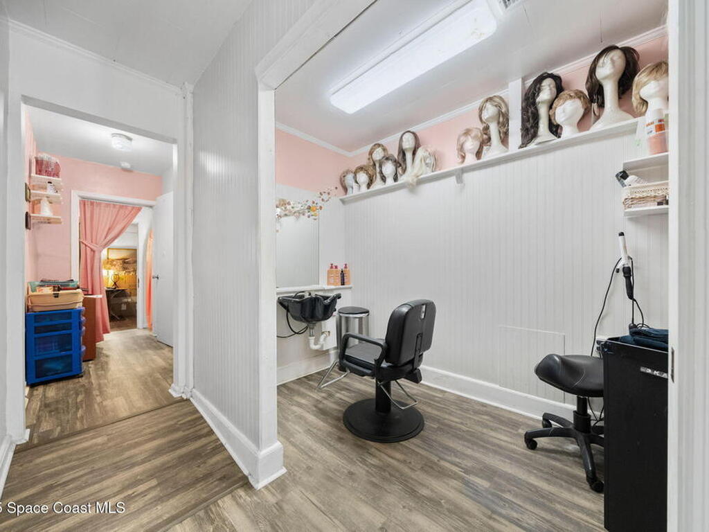 517 E Strawbridge Avenue, Melbourne, FL 32901