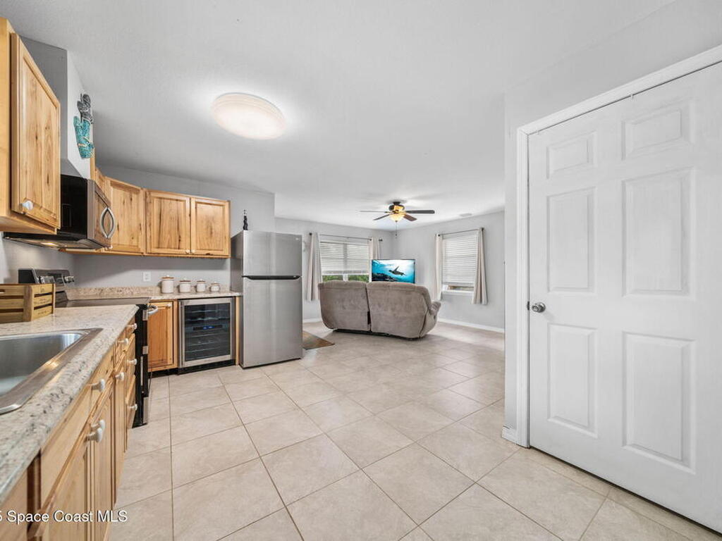 517 E Strawbridge Avenue, Melbourne, FL 32901