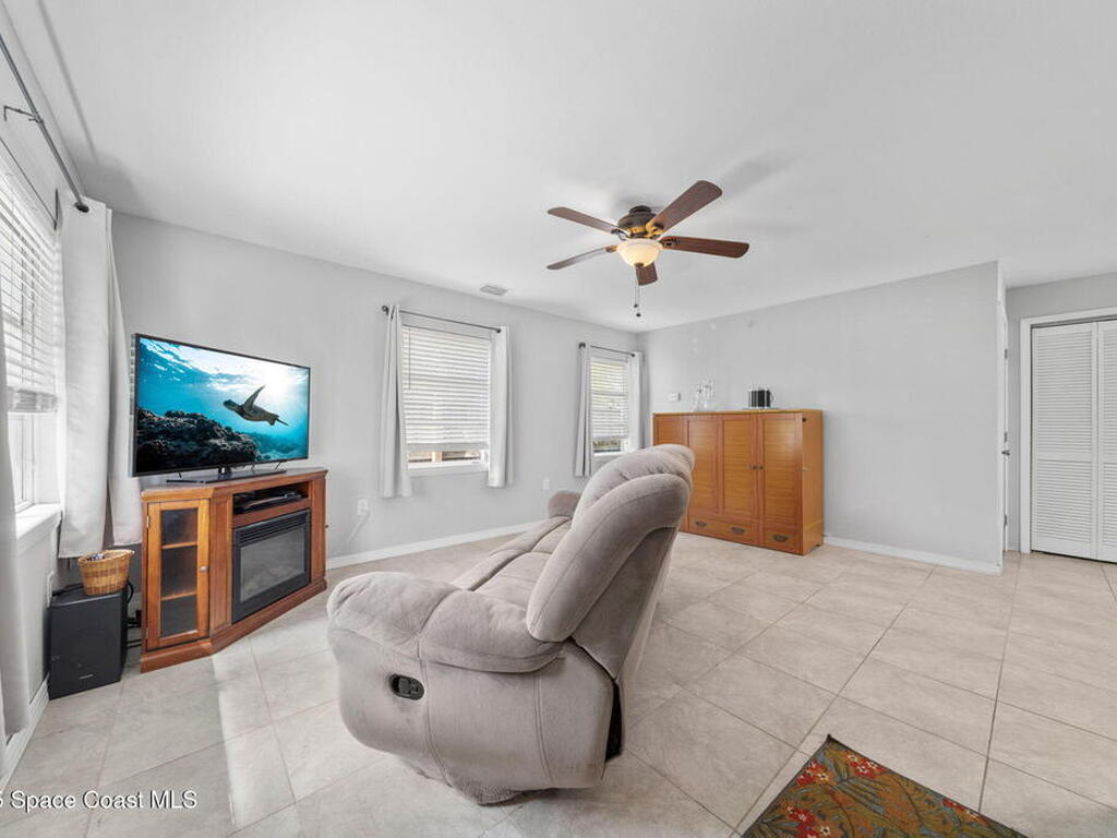 517 E Strawbridge Avenue, Melbourne, FL 32901