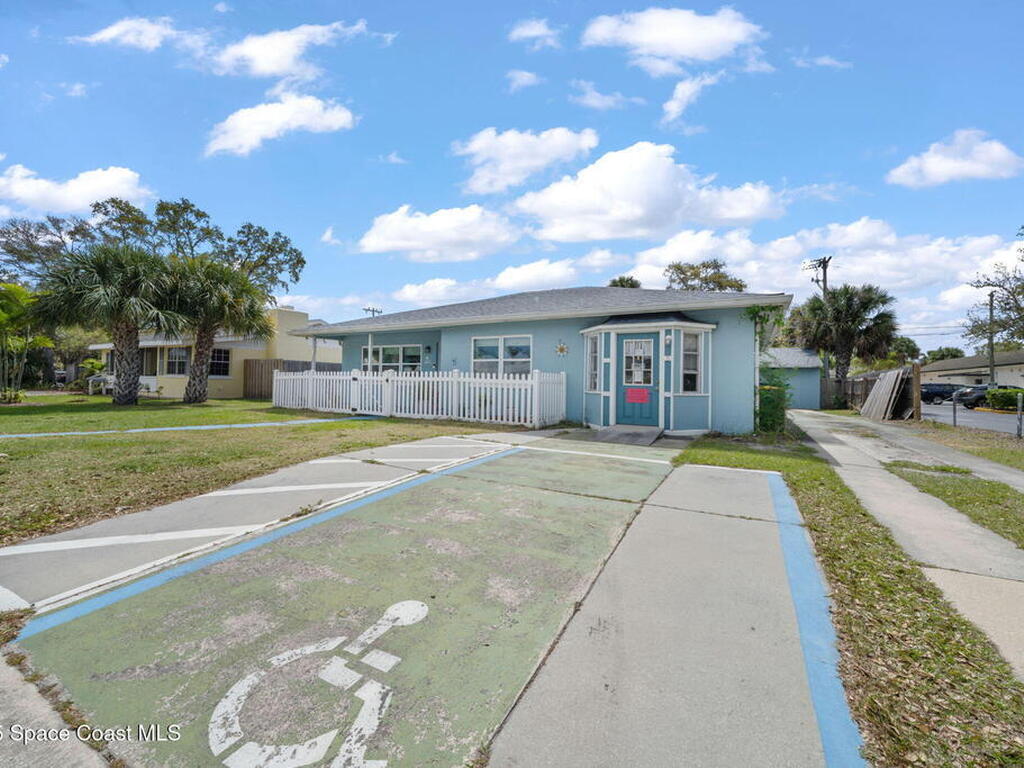 517 E Strawbridge Avenue, Melbourne, FL 32901