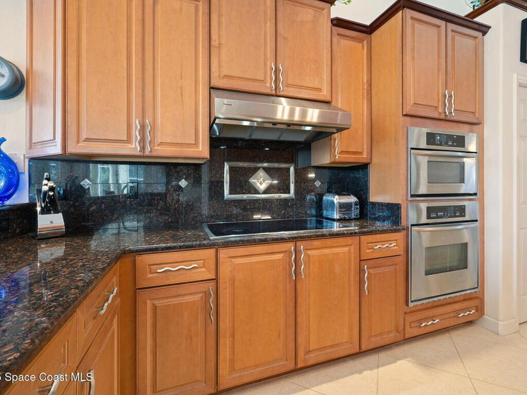 1387 Dorset Place, Melbourne, FL 32940