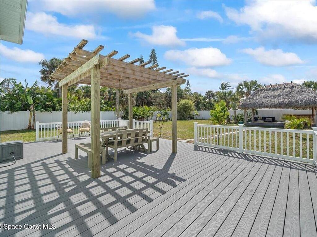 6810 Jimmy Buffett Mem Highway, Melbourne Beach, FL 32951