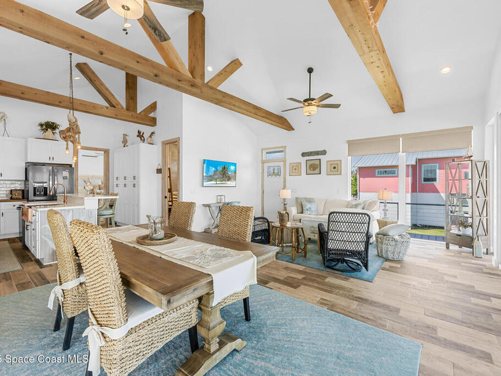 18 Vip Island, Grant, FL 32949
