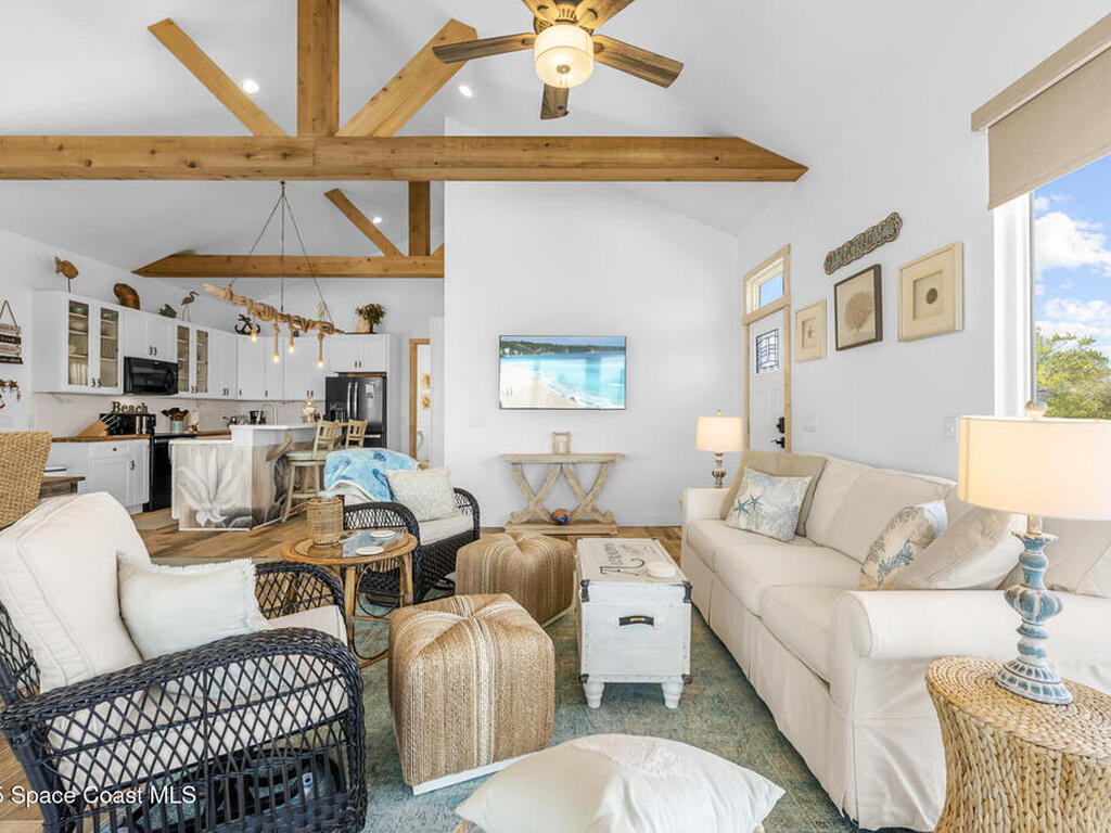 18 Vip Island, Grant, FL 32949