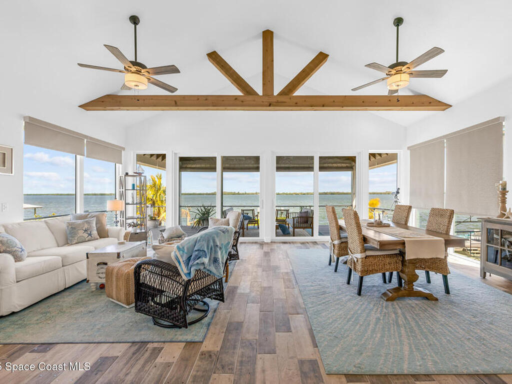 18 Vip Island, Grant, FL 32949