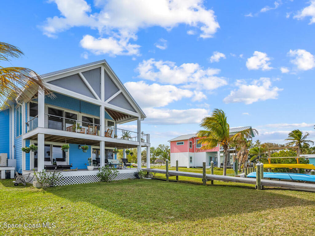18 Vip Island, Grant, FL 32949