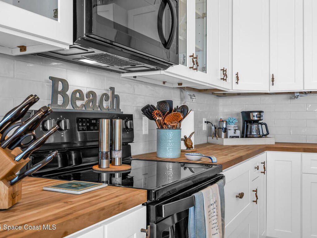 18 Vip Island, Grant, FL 32949