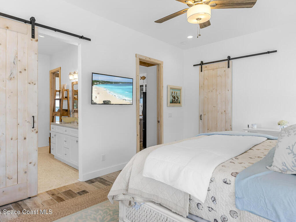 18 Vip Island, Grant, FL 32949