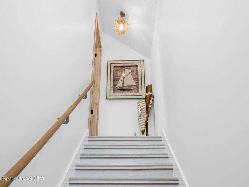 18 Vip Island, Grant, FL 32949