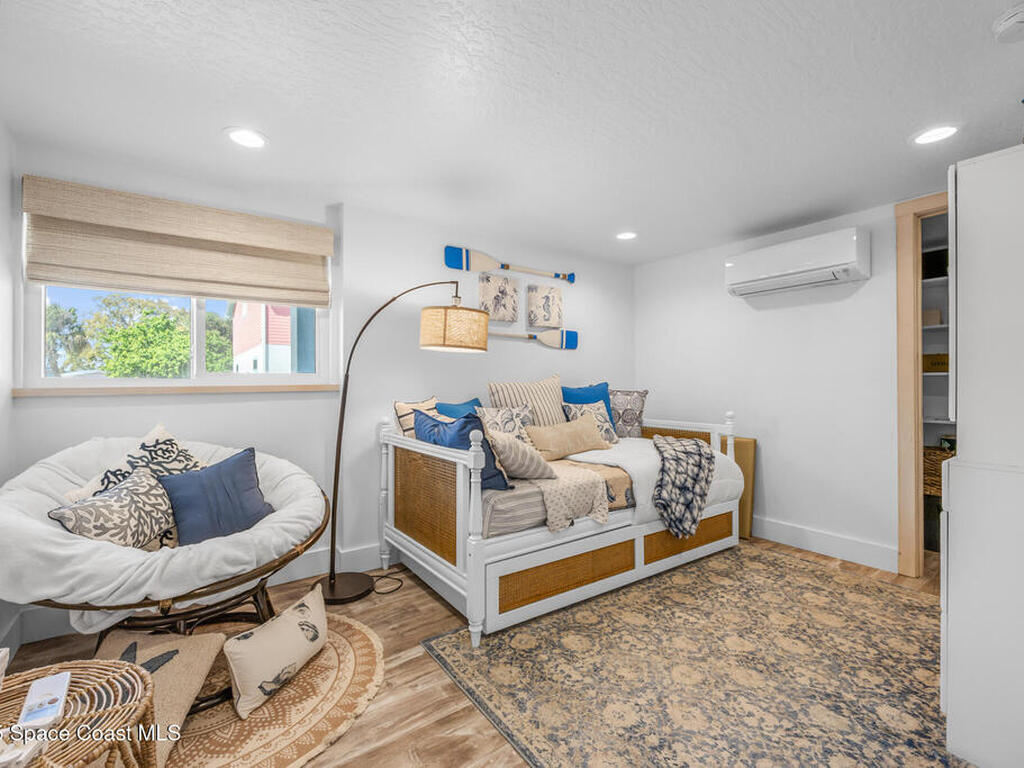 18 Vip Island, Grant, FL 32949