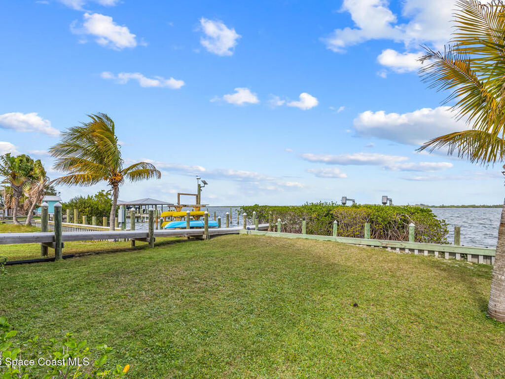 18 Vip Island, Grant, FL 32949