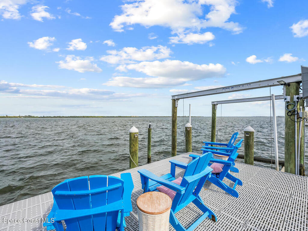 18 Vip Island, Grant, FL 32949