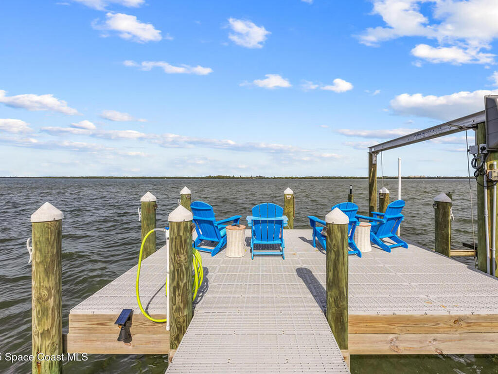 18 Vip Island, Grant, FL 32949