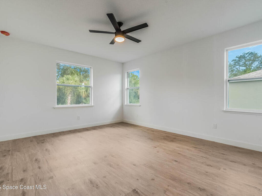 521 Garbelmann Street, Palm Bay, FL 32908