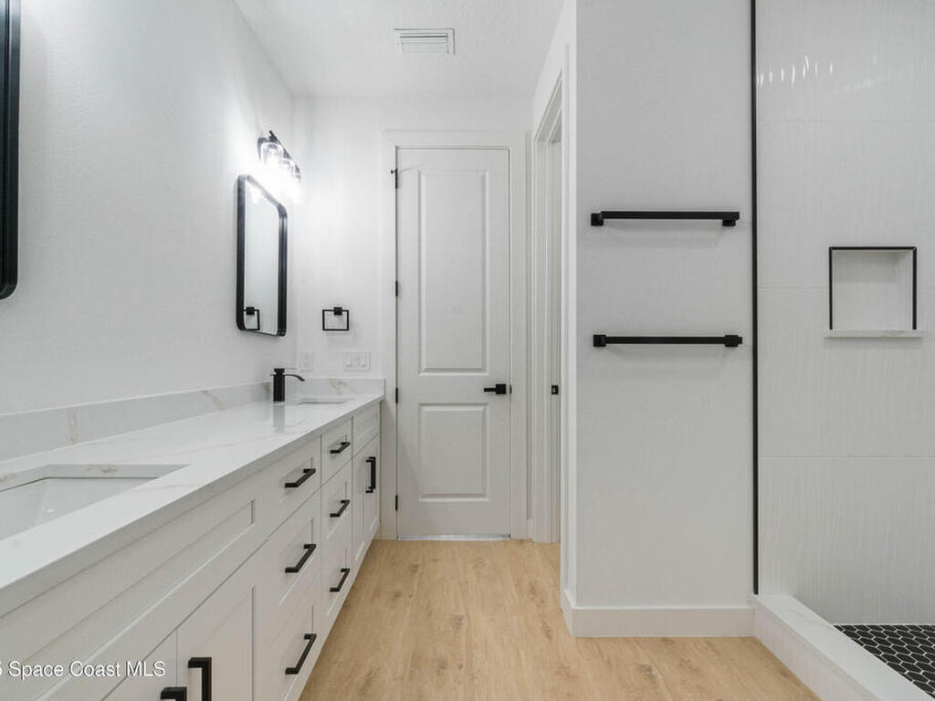 521 Garbelmann Street, Palm Bay, FL 32908