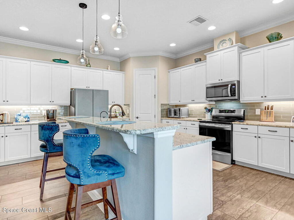 7072 Mercado Lane, Melbourne, FL 32940