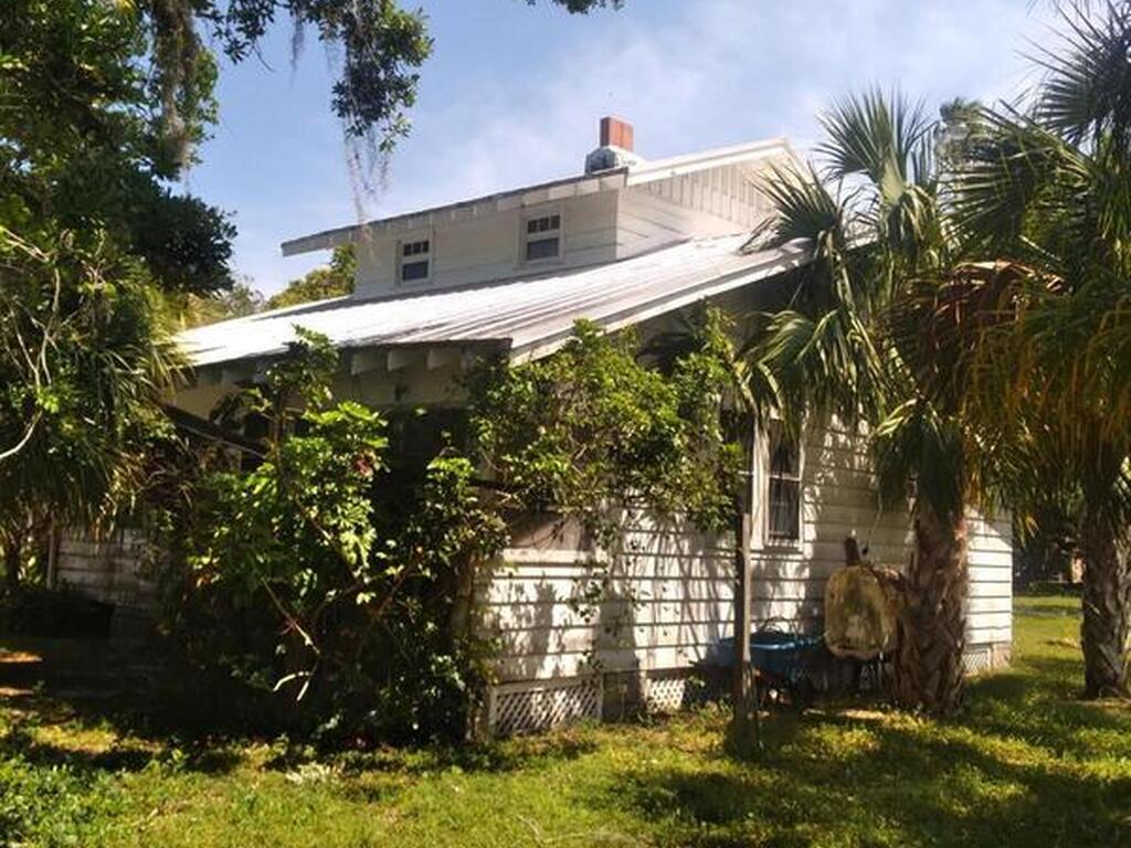 3080 New Jersey Avenue, Malabar, FL 32950