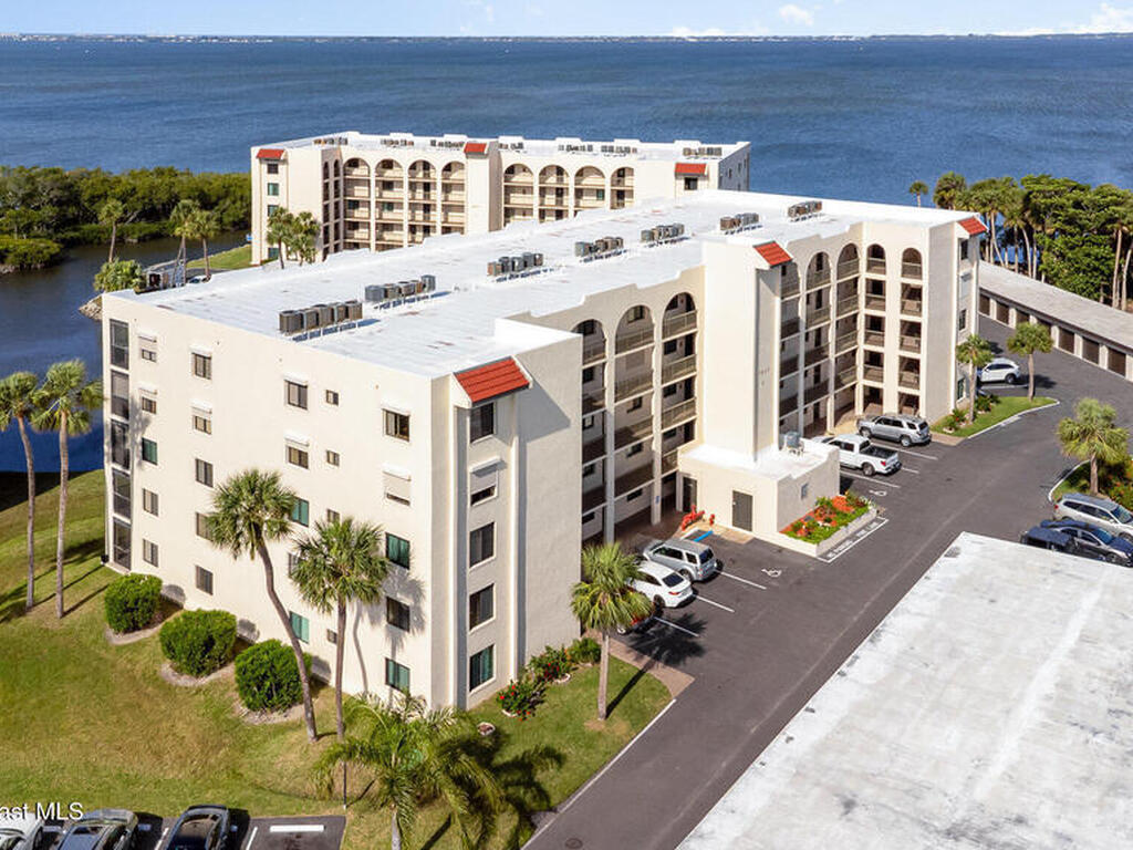 5805 N Banana River Boulevard, Cape Canaveral, FL 32920