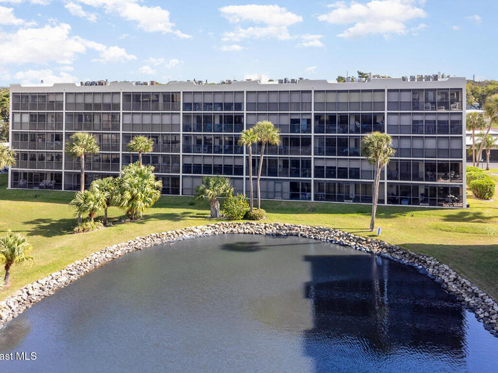 5805 N Banana River Boulevard, Cape Canaveral, FL 32920