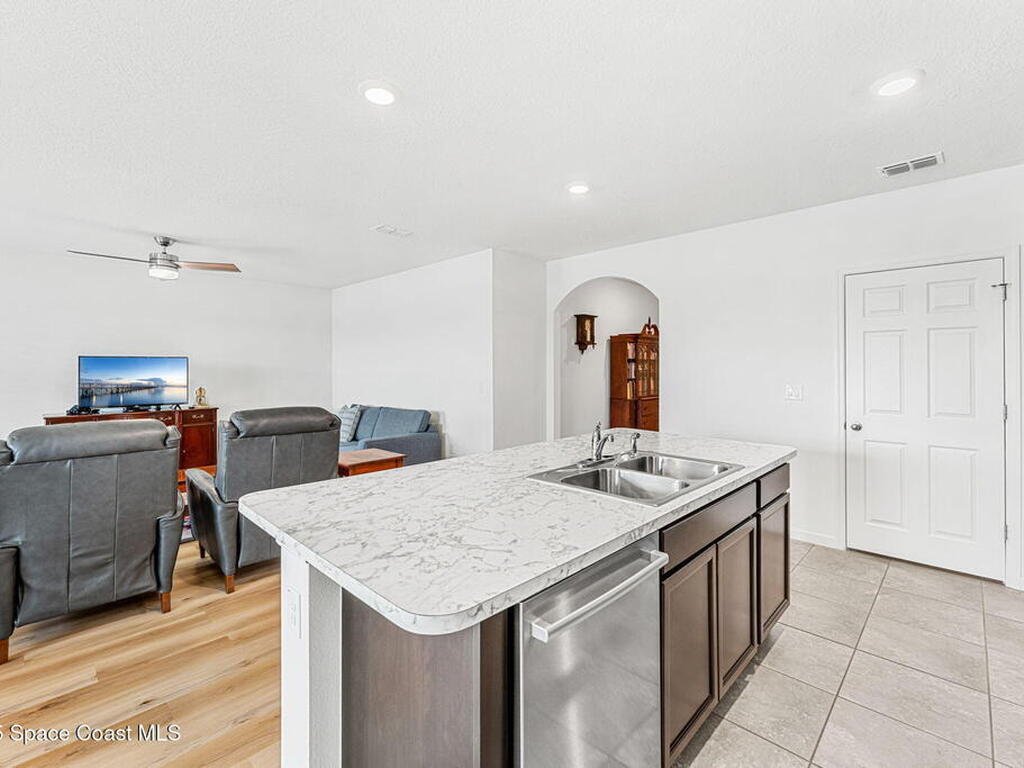 492 Moray Drive, Palm Bay, FL 32908