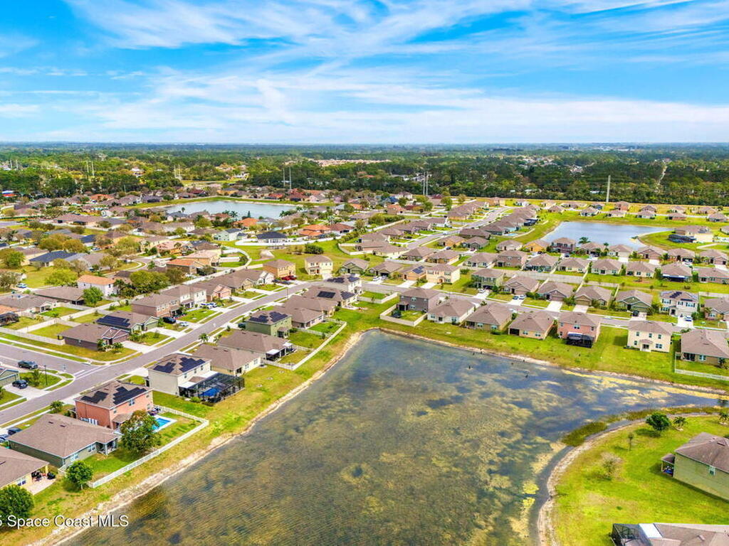 492 Moray Drive, Palm Bay, FL 32908