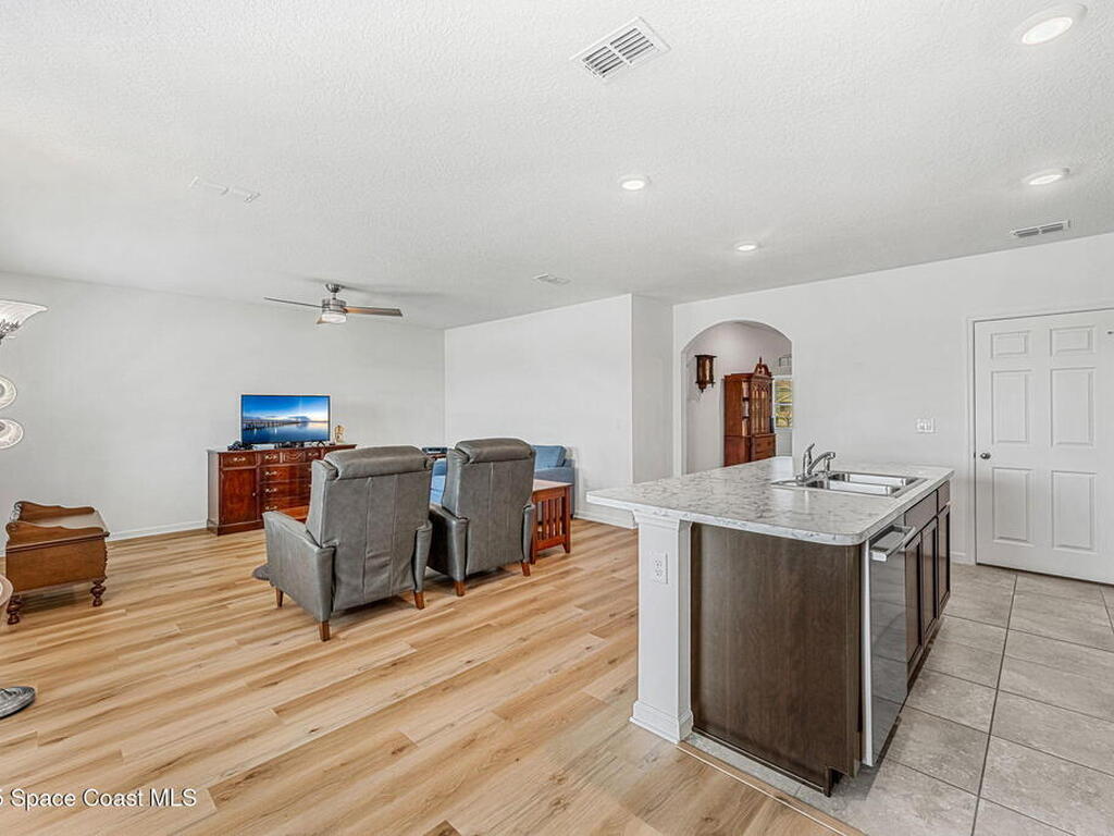 492 Moray Drive, Palm Bay, FL 32908