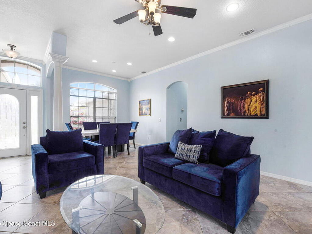 832 Carriage Hill Road, Melbourne, FL 32940
