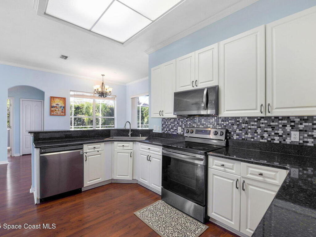 832 Carriage Hill Road, Melbourne, FL 32940