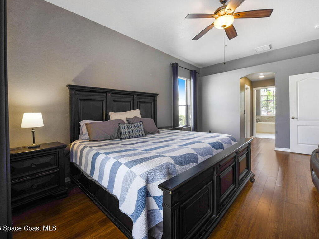 832 Carriage Hill Road, Melbourne, FL 32940