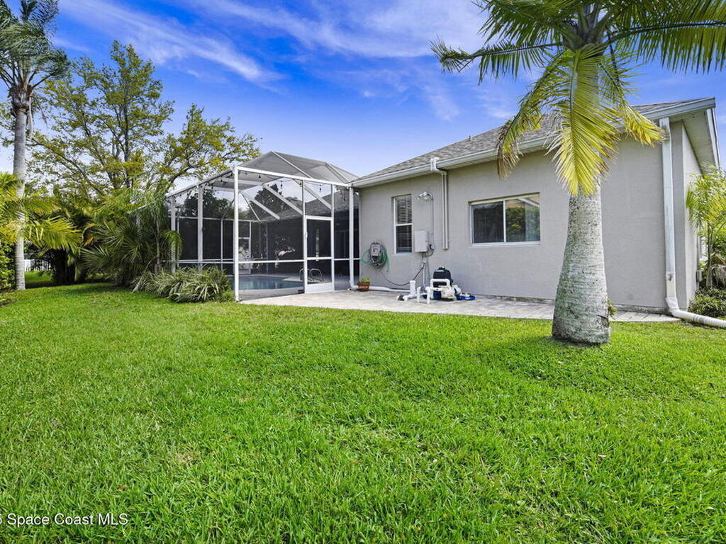 832 Carriage Hill Road, Melbourne, FL 32940