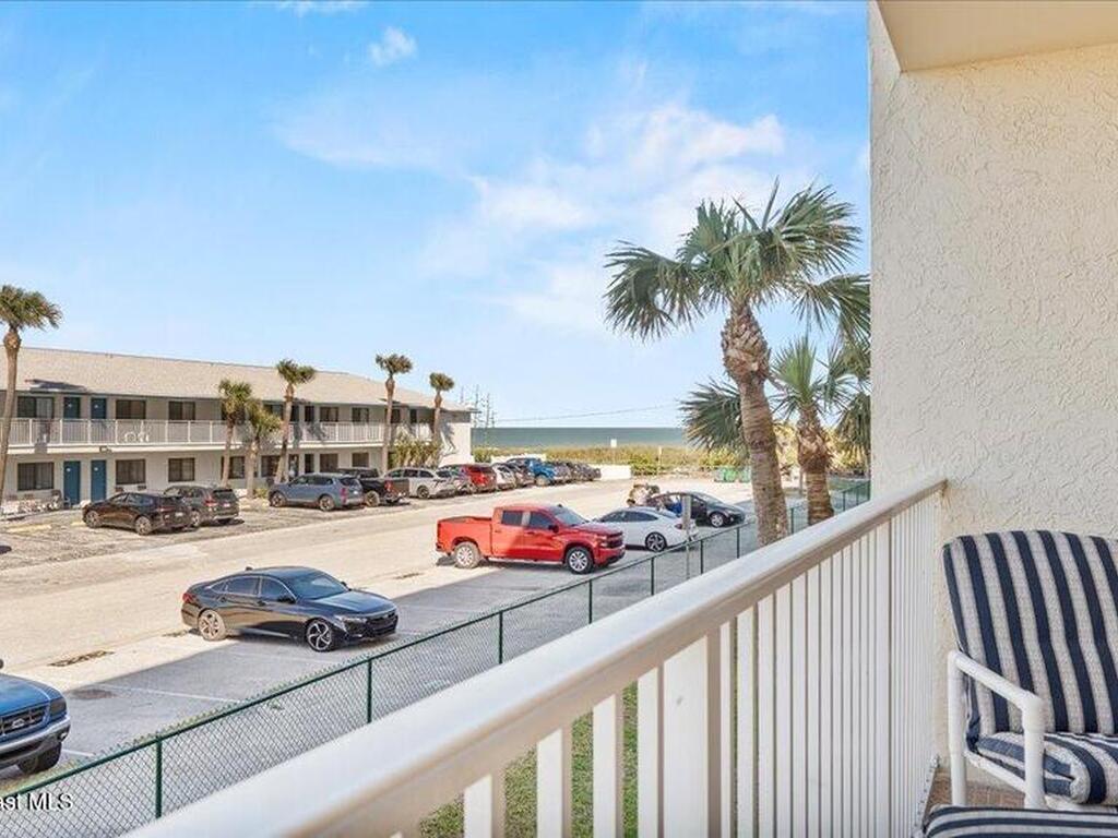 1050 N Atlantic Avenue, Cocoa Beach, FL 32931