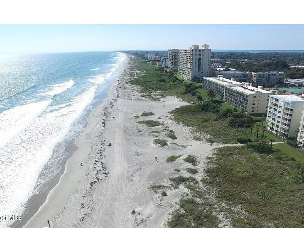 1050 N Atlantic Avenue, Cocoa Beach, FL 32931