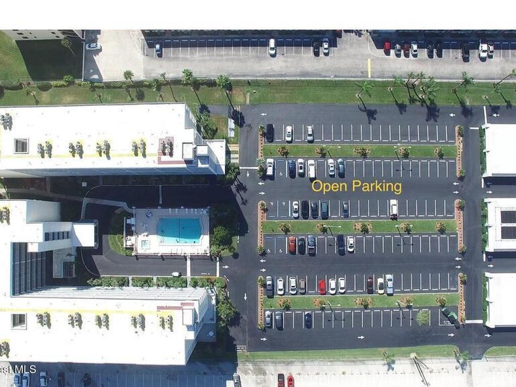 1050 N Atlantic Avenue, Cocoa Beach, FL 32931