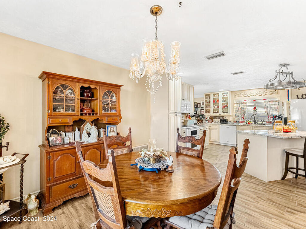 125 Florida Boulevard, Merritt Island, FL 32953