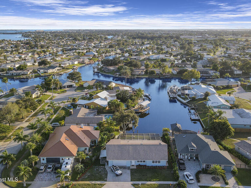 315 Inlet Avenue, Merritt Island, FL 32953
