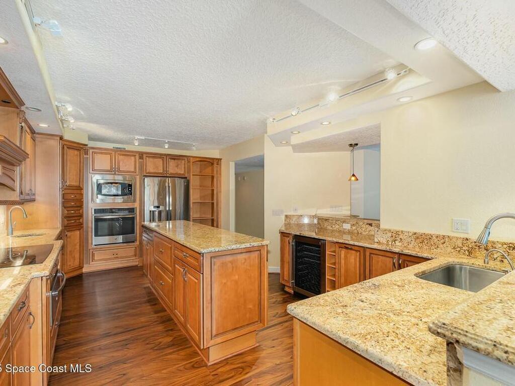 2075 A1a Highway, Indian Harbour Beach, FL 32937