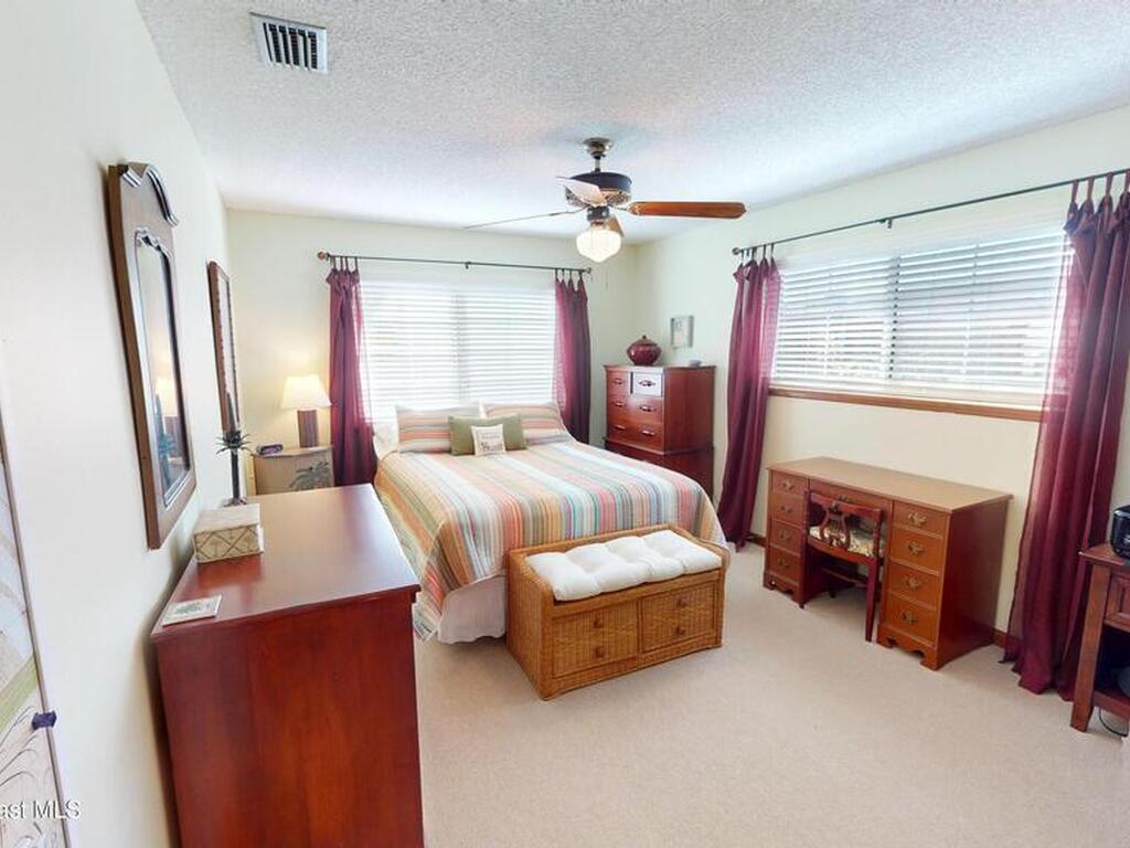 2197 Kings Cross Street, Titusville, FL 32796