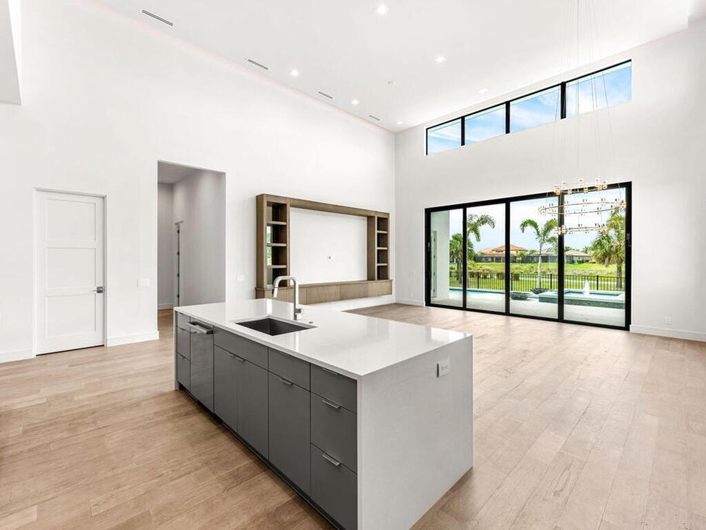 6434 Modern Duran Drive, Melbourne, FL 32940