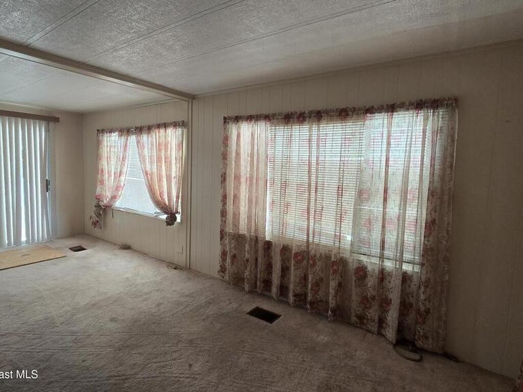 861 Pecan Circle, Barefoot Bay, FL 32976