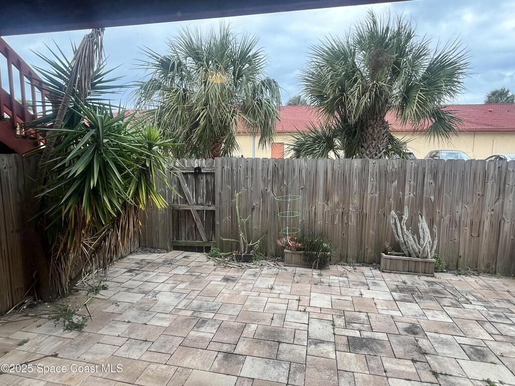 145 E Colonial Court, Indian Harbour Beach, FL 32937