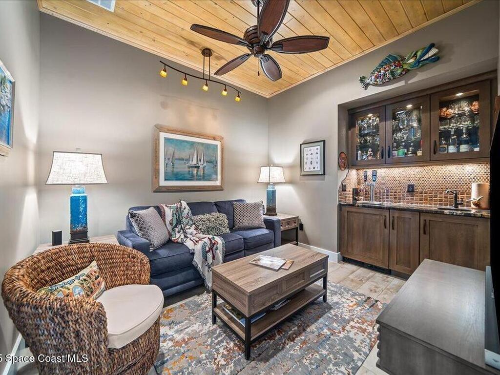 222 Glengarry Avenue, Melbourne Beach, FL 32951