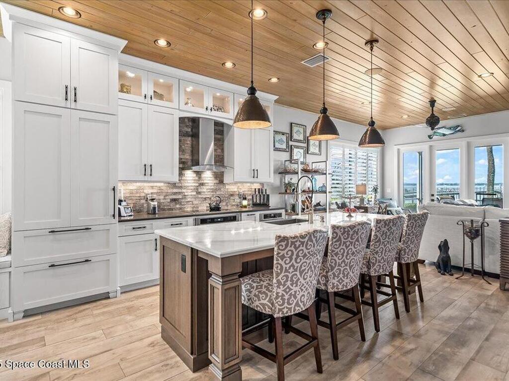 222 Glengarry Avenue, Melbourne Beach, FL 32951