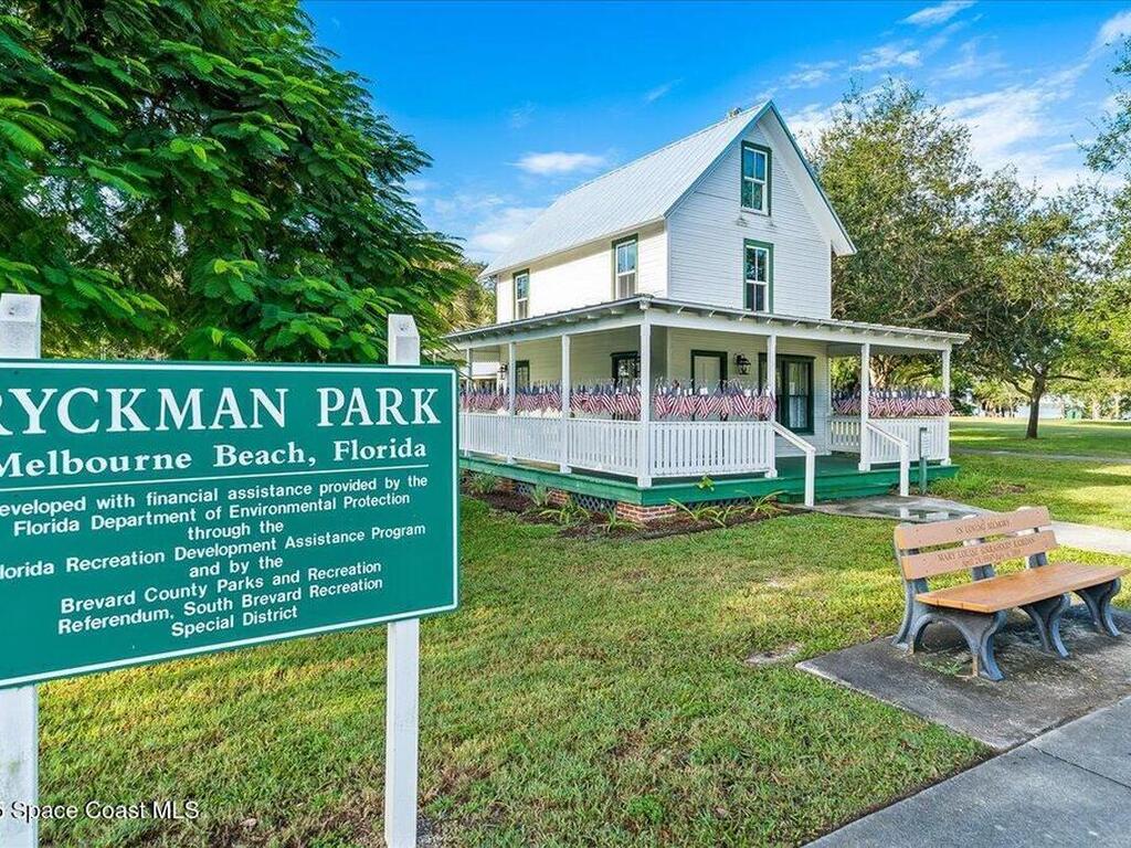 222 Glengarry Avenue, Melbourne Beach, FL 32951