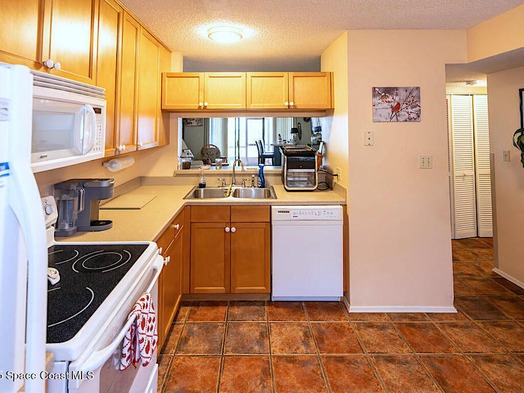 5740 Marina Drive, Sebastian, FL 32958